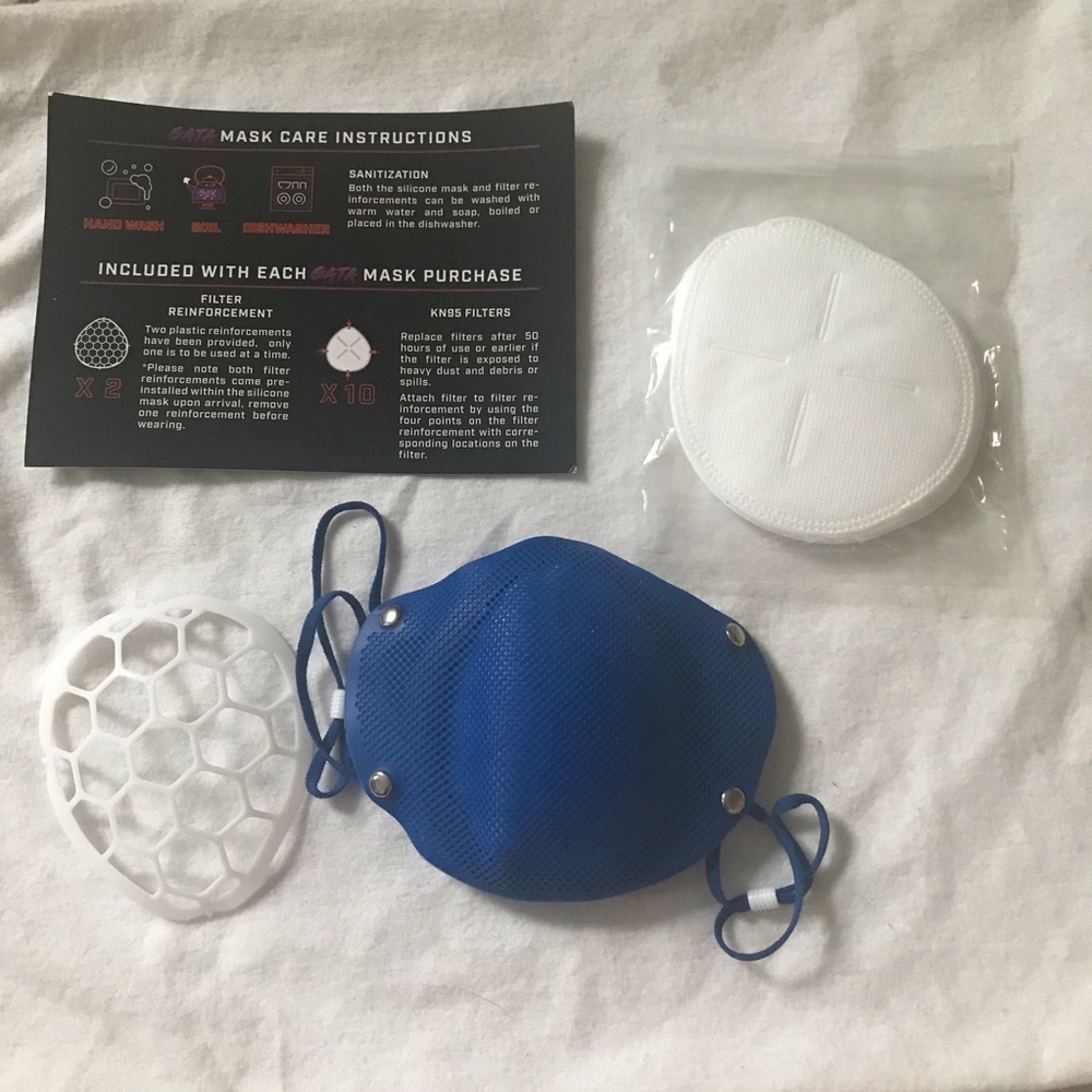 GATA KN95 face mask with filters